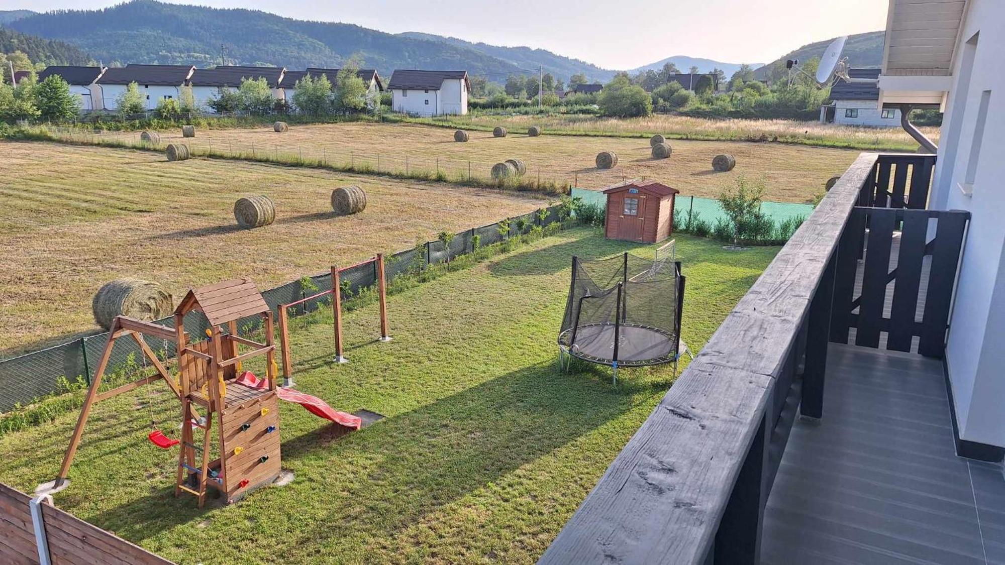 Dom Hills Bucovina Gura Humorului Exterior foto